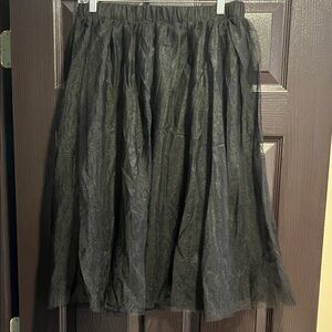 LuLaRoe Tatiana Skirt - Large